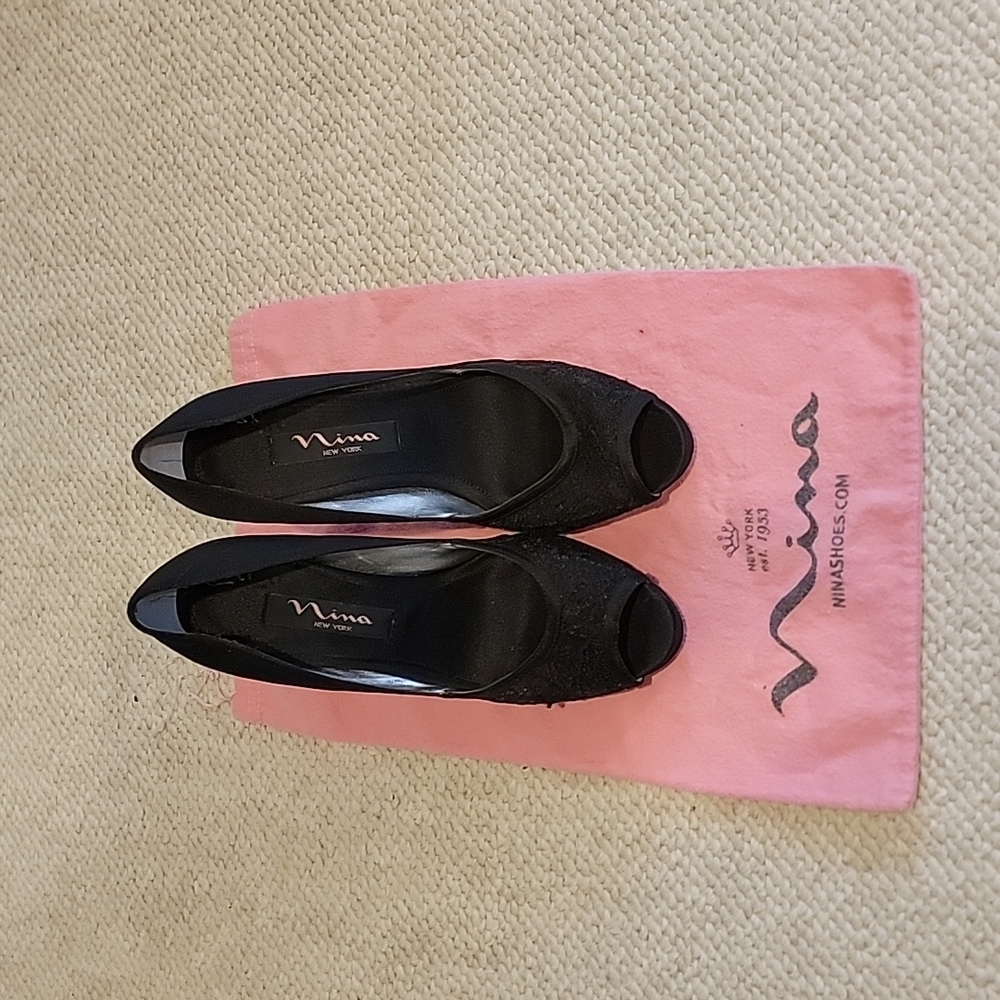 Nina black lace peep toe pumps